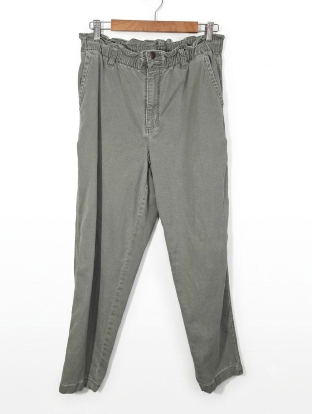 Universal Thread green pants